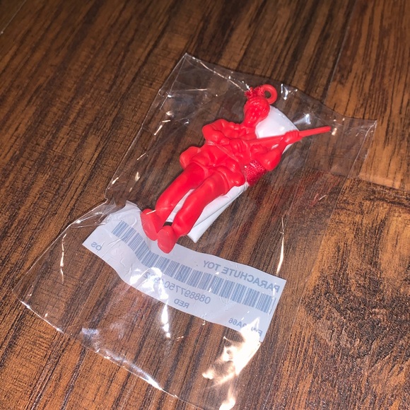 NWT Supreme Parachute Man Toy - Picture 5 of 5